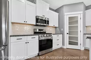 2211 Meals Dr, Medford, OR 97501 - Photo 13