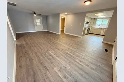2607 Castle Circle, White City, OR 97503 - Photo 5