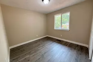 2607 Castle Cir, White City, OR 97503 - Photo 35