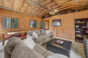 70686 Steeple Bush, Black Butte Ranch, OR 97759 - Photo 33