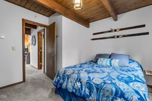 70686 Steeple Bush, Black Butte Ranch, OR 97759 - Photo 19