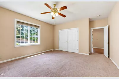 935 S 3rd Street, Jacksonville, OR 97530 - Photo 13