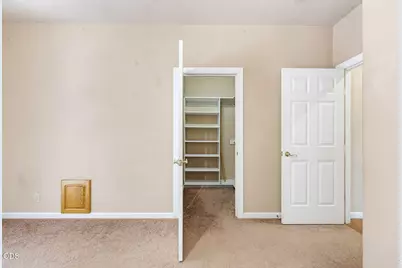 935 S 3rd Street, Jacksonville, OR 97530 - Photo 35