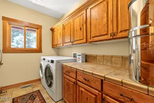 6570 Old Fort Rd, Klamath Falls, OR 97601 - Photo 21