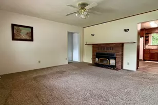 1630 Etna St, Klamath Falls, OR 97603 - Photo 9
