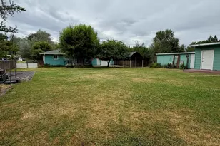 1630 Etna St, Klamath Falls, OR 97603 - Photo 29