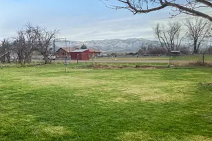 1050 S Bridge St, Prairie City, OR 97869 - Photo 33