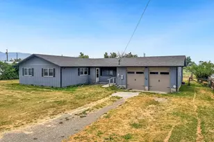 1050 S Bridge St, Prairie City, OR 97869 - Photo 3