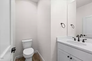 14853 Antioch Rd, White City, OR 97503 - Photo 11