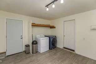 690 Normal Ave, Ashland, OR 97520 - Photo 23
