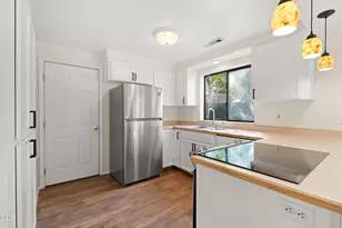 690 Normal Ave, Ashland, OR 97520 - Photo 9