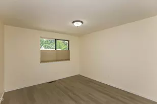 690 Normal Ave, Ashland, OR 97520 - Photo 19