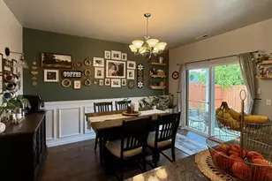 1084 Katie Mae Dr, Medford, OR 97501 - Photo 9