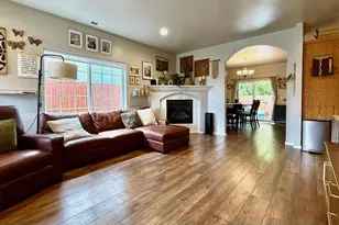 1084 Katie Mae Dr, Medford, OR 97501 - Photo 5