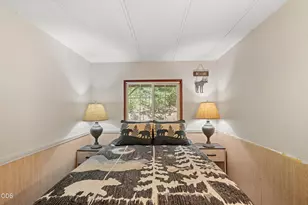 6918 Redwood Hwy, Grants Pass, OR 97527 - Photo 17