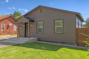 5043 Mathers St, Klamath Falls, OR 97601 - Photo 3