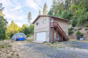 4218 Thompson Creek Rd, Applegate, OR 97530 - Photo 21
