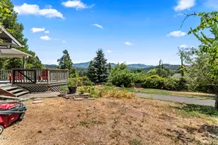 235 Larkin Rd, Grants Pass, OR 97527 - Photo 27