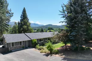 235 Larkin Rd, Grants Pass, OR 97527 - Photo 45