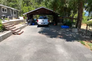 235 Larkin Rd, Grants Pass, OR 97527 - Photo 37