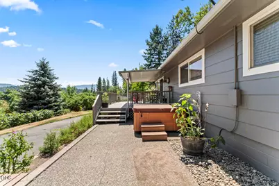 235 Larkin Road, Grants Pass, OR 97527 - Photo 25