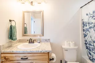2024 SW Family Ln, Grants Pass, OR 97527 - Photo 23