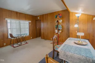 22071 Or-62, Shady Cove, OR 97539 - Photo 13