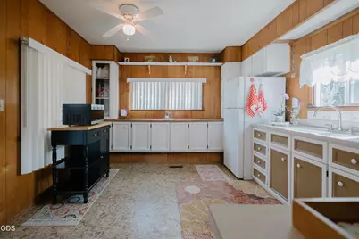 22071 Or-62 #36, Shady Cove, OR 97539 - Photo 15