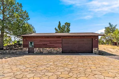 9380 NW Poplar Court, Redmond, OR 97756 - Photo 7