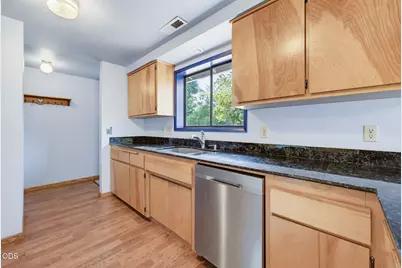 1111 Oak Street, Ashland, OR 97520 - Photo 15