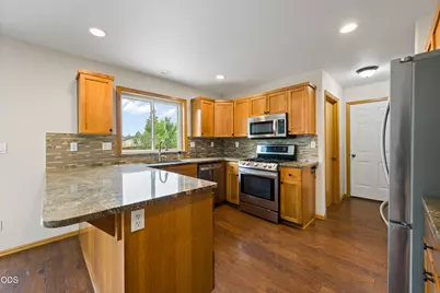 63441 Stacy Lane, Bend, OR 97701 - Photo 13
