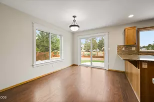 63441 Stacy Ln, Bend, OR 97701 - Photo 11