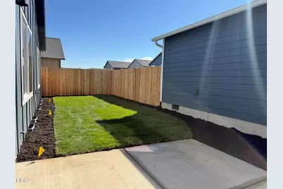 553 NE Mitchell Street, Madras, OR 97741 - Photo 33