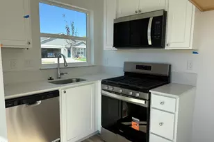 553 NE Mitchell St, Madras, OR 97741 - Photo 15