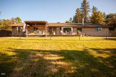2990 S River Road, Grants Pass, OR 97527 - Photo 21