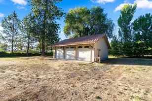 3922 Bellinger Ln, Medford, OR 97501 - Photo 111