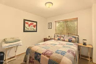 438 NW 19th, Redmond, OR 97756 - Photo 23