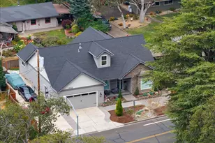 48 Black Oak Dr, Medford, OR 97504 - Photo 33
