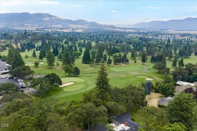 48 Black Oak Drive, Medford, OR 97504 - Photo 37