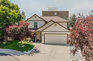 61055 Borden Dr, Bend, OR 97702 - Photo 33