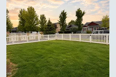 61367 Woodbury Lane, Bend, OR 97702 - Photo 3