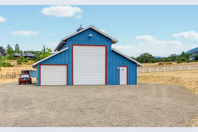 5597 Highway 66, Ashland, OR 97520 - Photo 53