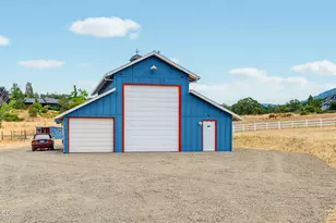 5597 Hwy 66, Ashland, OR 97520 - Photo 53