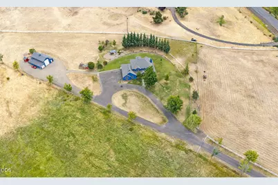 5597 Highway 66, Ashland, OR 97520 - Photo 59