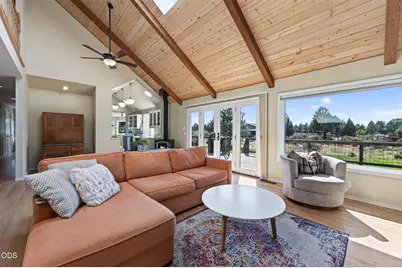 60835 Jennings Road, Bend, OR 97702 - Photo 9