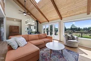 60835 Jennings Rd, Bend, OR 97702 - Photo 9