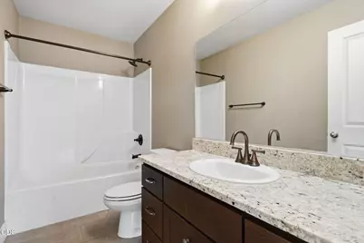 1055 SE Leonel Lane, Bend, OR 97702 - Photo 33
