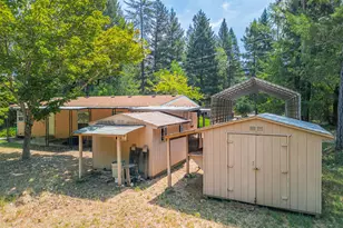 330 Bull Creek Rd, Grants Pass, OR 97527 - Photo 49