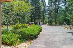 330 Bull Creek Rd, Grants Pass, OR 97527 - Photo 51