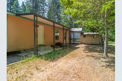330 Bull Creek Road, Grants Pass, OR 97527 - Photo 47